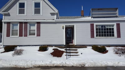 /international/us/216-central-street-hudson-nh-110106324415/