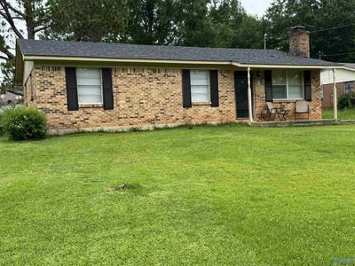 /international/us/162-reeves-drive-hayneville-al-110100815737/