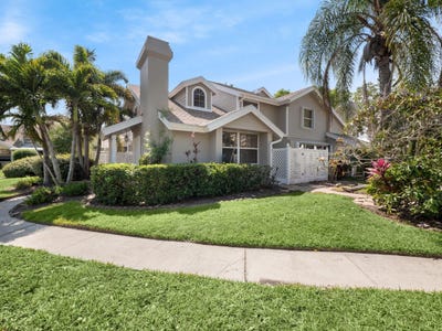 /international/us/3642-sw-sunset-trace-circle-palm-city-fl-110098152048/