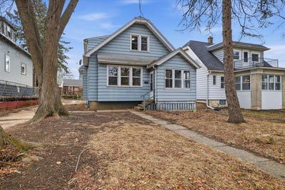 /international/us/2473-n-57th-st-milwaukee-wi-110105951585/