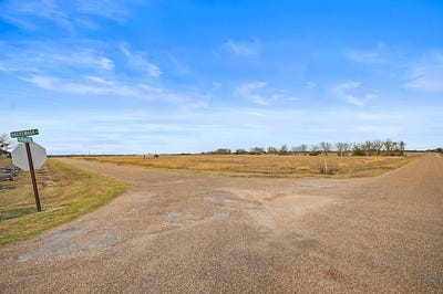/international/us/tbd-blossom-hill-road-round-top-tx-110105036026/