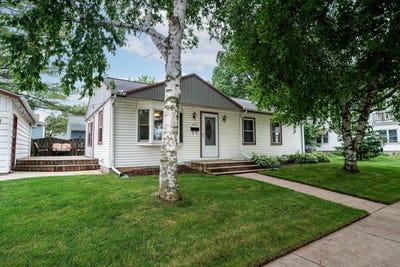 /international/us/1157-9th-ave-grafton-wi-110100512312/