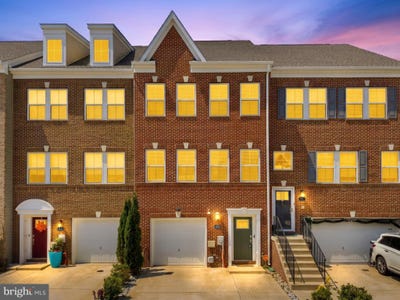 /international/us/5809-john-keats-place-white-plains-md-110107693140/