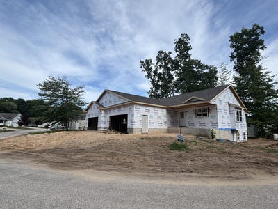/international/us/1516-w-addison-way-muskegon-mi-110100871362/