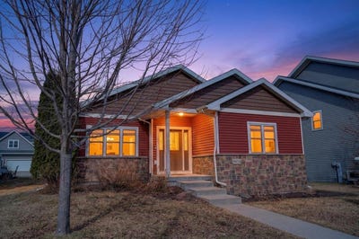 /international/us/9420-stoneywood-boulevard-middleton-wi-110106174638/