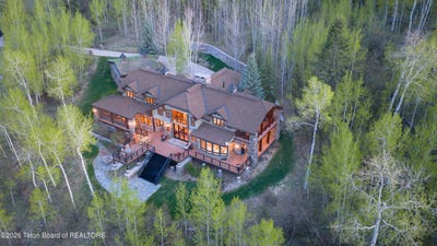 /international/us/14925-s-mccoy-road-jackson-wy-110107965728/
