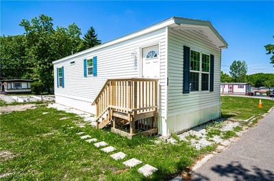 /international/us/8323-eagle-road-unit-56-kirtland-oh-110100331371/