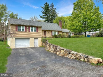 /international/us/205-oak-lane-west-chester-pa-110108294017/