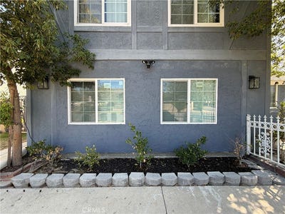 /international/us/2555-s-prairie-dunes-ontario-ca-110110259059/