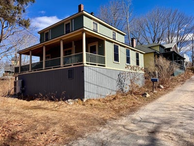 /international/us/54-elizabeth-street-portland-me-110107401100/