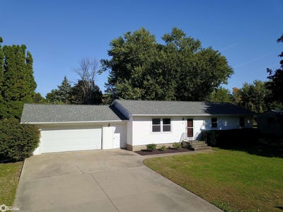 /international/us/312-n-main-street-gilman-ia-110120455814/