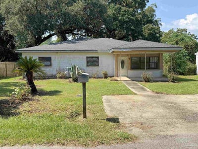 /international/us/9-mississippi-cir-pensacola-fl-110120585248/