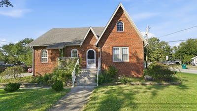 /international/us/610-e-talmer-avenue-north-judson-in-110120488659/