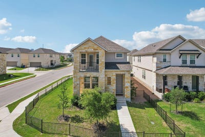 /international/us/202-delaware-mountains-ter-dripping-springs-tx-110099991887/