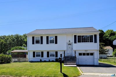 /international/us/55-sleepy-hollow-drive-danbury-ct-110108708316/