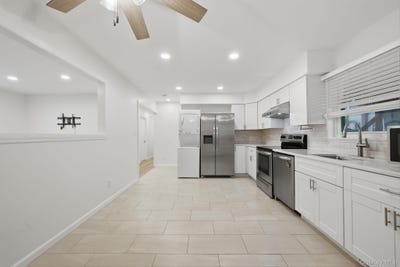 /international/us/lindenhurst-ny-110109052655/
