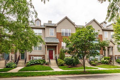 /international/us/1631-station-park-drive-grayslake-il-110109141242/