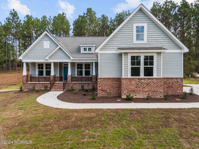 /international/us/17-woodland-circle-jackson-springs-nc-110100895895/