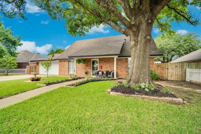 /international/us/1647-e-pleasant-drive-midlothian-tx-110108491790/