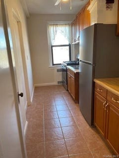 /international/us/300-main-street-white-plains-ny-110106102697/