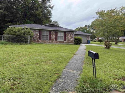 /international/us/119-spruce-avenue-brewton-al-110100075921/