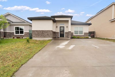 /international/us/1009-tesoro-hills-del-rio-tx-110108470805/