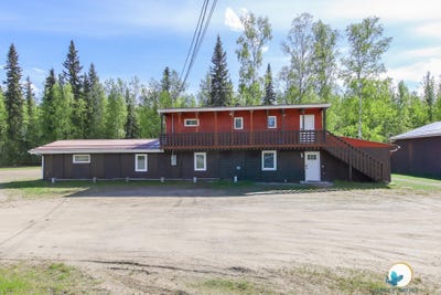 /international/us/1931-badger-road-north-pole-ar-110108504153/