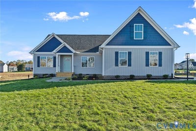 /international/us/4324-poplar-village-drive-chester-va-110104547256/