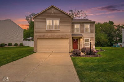 /international/us/181-creekside-drive-danville-in-110108169691/