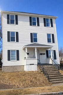 /international/us/30-cottage-street-bristol-ct-110107151396/