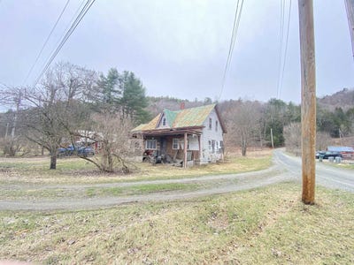 /international/us/136-store-hill-road-bethel-vt-110107311127/