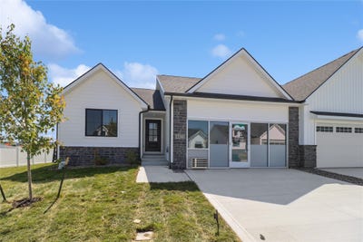 /international/us/4422-nw-olivia-lane-ankeny-ia-110100673441/