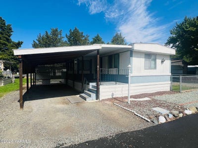 /international/us/2205-butterfield-rd-61-yakima-wa-110119621707/