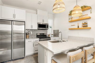 /international/us/1590-e-hermosa-placentia-ca-110099136929/