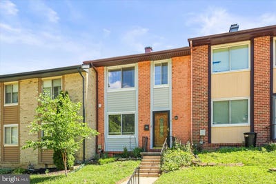 /international/us/4-bideford-court-parkville-md-110108882378/