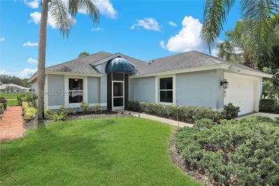 /international/us/21167-butchers-holler-estero-fl-110108438835/