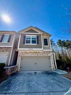 /international/us/3044-creekside-overlook-way-austell-ga-110106618137/