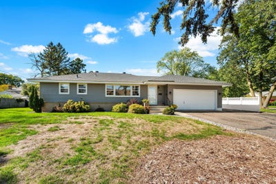 /international/us/5956-admiral-lane-n-brooklyn-center-mn-110120580016/