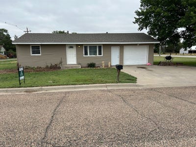 /international/us/1016-e-7th-goodland-ks-110100421430/