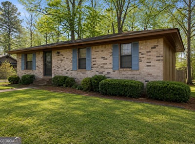 /international/us/816-maywood-street-tuskegee-al-110108549444/