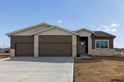 /international/us/5714-kestrel-parkway-elkhorn-ne-110106670000/