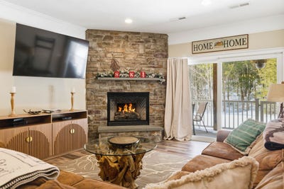 /international/us/8-twin-tip-terrace-lincoln-nh-110108140453/