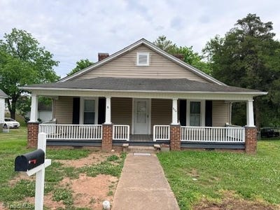 /international/us/904-harris-street-eden-nc-110107931808/