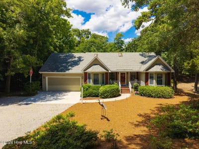 /international/us/126-loblolly-drive-pine-knoll-shores-nc-110109062304/