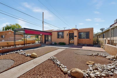 /international/us/406-smith-avenue-se-albuquerque-nm-110120484248/