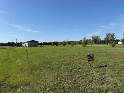 /international/us/6209-northern-lane-minnewaukan-nd-110102474867/
