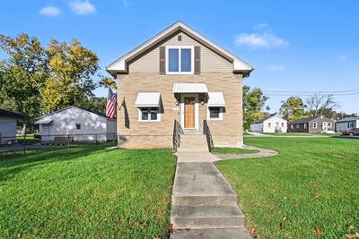 /international/us/921-s-river-street-aurora-il-110120895299/