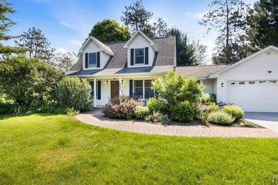 /international/us/9075-windsong-lane-clam-lake-twp-mi-110101214973/