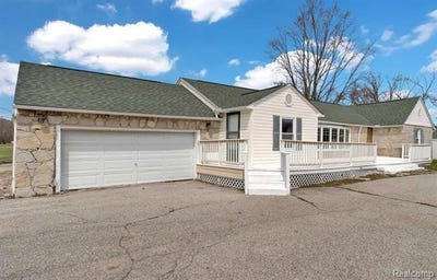 /international/us/5428-gratiot-avenue-st-clair-twp-mi-110106527895/