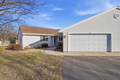 /international/us/111-elizabeth-court-deerfield-wi-110106717004/